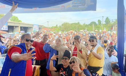 Masyarakat Desa sembubuk Bersama SBMI Gelar Hari ke-2 Event Dihadiri Paslon Bupati Dan Wakil Bupati Muaro Jambi