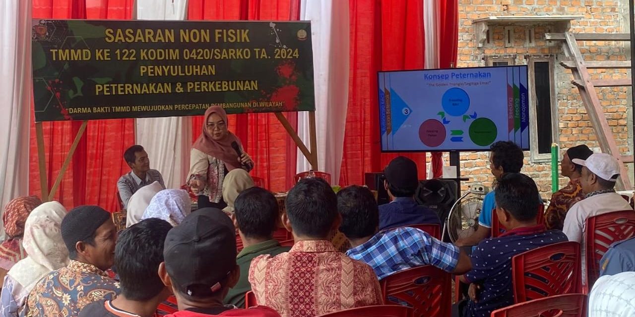 Satgas TMMD 122 Kodim 0420/Sarko Gelar Penyuluhan Peternakan dan Perkebunan di Desa Bedeng Rejo