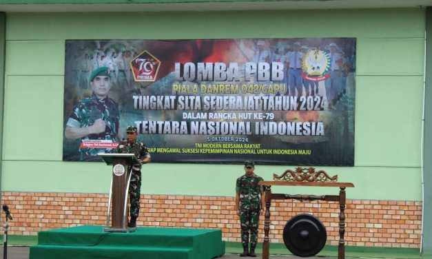 Semarak HUT TNI Ke-79 Korem 04/Gapu Gelar Lomba PBB Tingkat SLTA sederajat