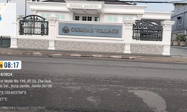 Pagar Restoran Gudhas di Kota Jambi Diduga Melanggar Regulasi Tata Ruang