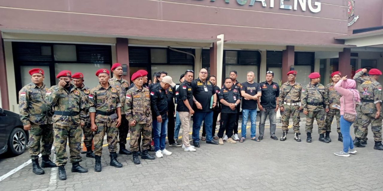 Advokat Donny Andretti, S.H., S.Kom., M.Kom., C.Md. Bersama Keluarga Besar GRIB JAYA DPC Kab. Semarang Dan PAC TUNTANG Hadir di Polda Dirreskrimsus Jateng