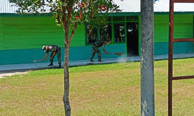 Anggota Satgas TMMD ke 122 Lakukan Curve Jelang Penutupan TMMD di Desa Bedeng Rejo