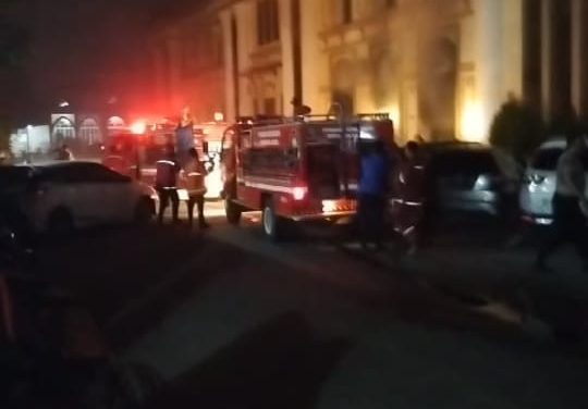 8 Unit Damkar Diturunkan Padamkan Api Kebakaran Di Gedung A Ruang Sat Sabhara Polresta Jambi
