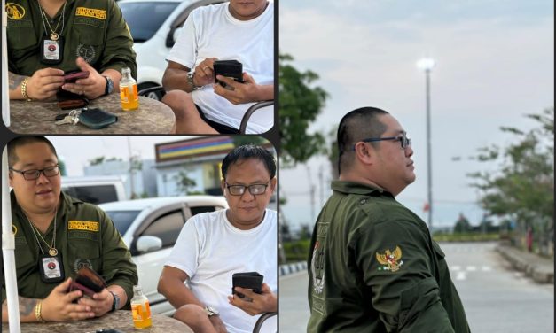 Mr. ARIFIN, S.SOS, C.SH., CMH., Yang Dikenal Dengan Julukan Pemburu & Penuntas Perkara of FERADI WPI bersama Ketum FERADI WPI Advokat Donny Andretti, S.H., S.Kom., M.Kom., C.Md. menuju Ke PN Cianjur.