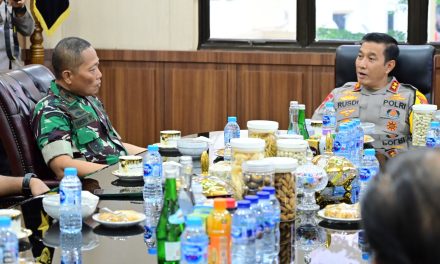Danrem 042/Gapu Brigjen TNI Heri Purwanto Pererat Kekompakan dan Sinergitas dengan Kapolda Jambi
