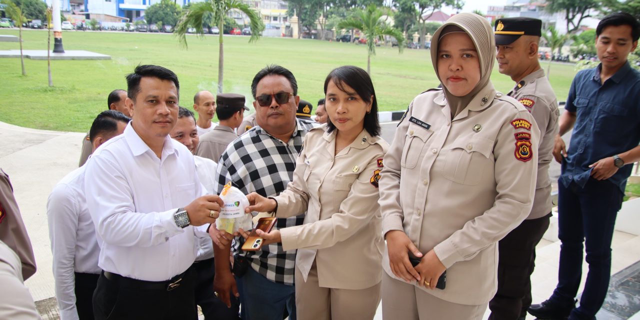 Subsatgas Yankes Berikan Bekal Kesehatan Kepada Personel Operasi Mantap Praja 2024 Polresta Jambi