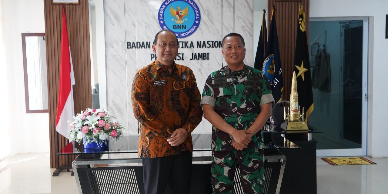 “Kunjungan Kerja dan Silaturahmi Danrem 042/Gapu: Sinergi TNI-BNN dalam Pemberantasan Narkoba”