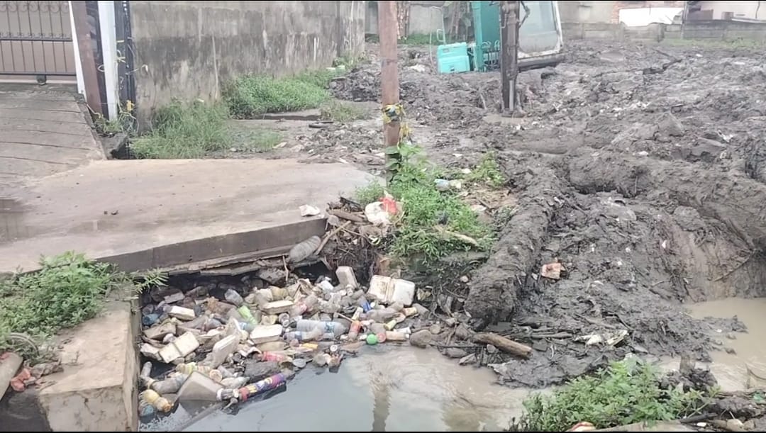 Diduga CV. Alifia Dapat Duit,Warga RT 17 Kelurahan 20 Ilir Menjerit