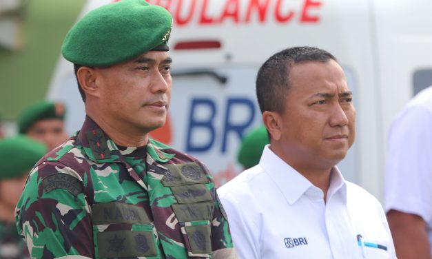 Kodam II/ Sriwijaya Terima Bantuan TJSL 3 Unit Ambulance dari BRI