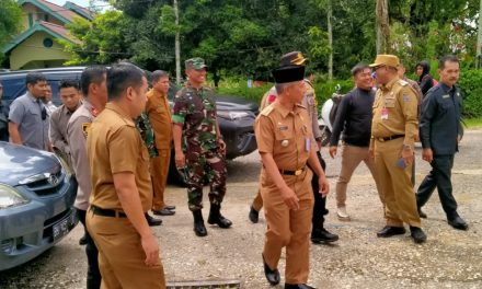 Dandim 0420/Sarko Bersama Forkopimda Sarolangun Lakukan Peninjauan TPS Menjelang Pemilihan Kepala Daerah 2024