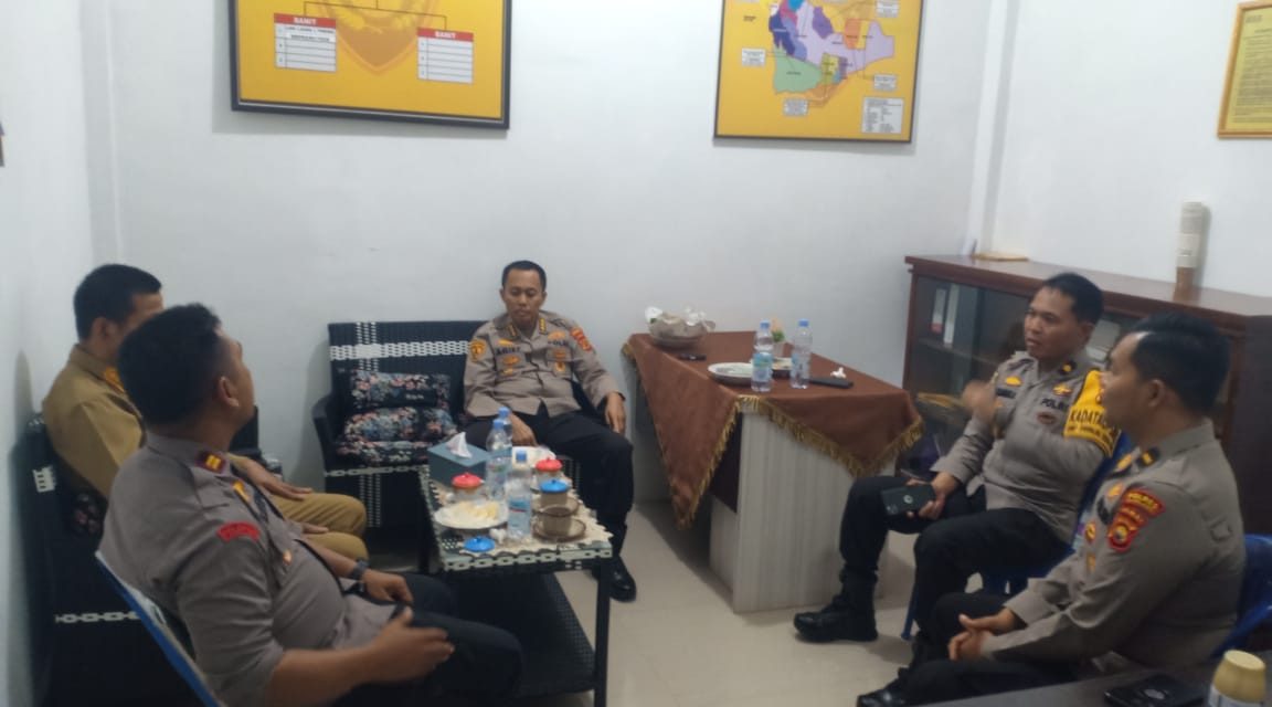 Kapolsek Sungai Gelam Menerima Kunjungan Dari Karolog Polda Jambi