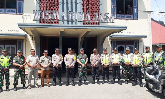 Patroli ke Sejumlah PPK, Danrem 042/Gapu pastikan Pilkada di Kab. Kerinci dan Kota Sungai Penuh Berjalan Aman dan Kondusif