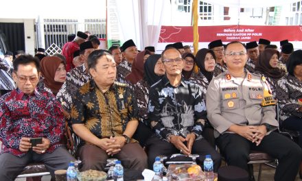 Wakapolresta Bersama Forkopimda Dampingi Kapolda Resmikan Kantor Sekretariat Keluarga Besar PP Polri Daerah Jambi