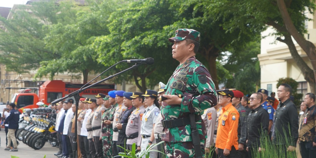 Komandan Korem 042/Gapu Pimpin Apel Gelar Pasukan Operasi Lilin 2024 di Jambi