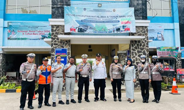 Satlantas Polresta Jambi Berikan Imbauan Kepada Sopir dan Penumpang Bus di Terminal Alam Barajo