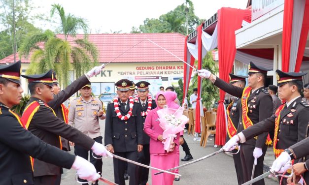 Kapolres Tebo Pimpin Upacara Korp Raport Kenaikan Pangkat Sebanyak 46 Personel Periode 1 Januari 2025