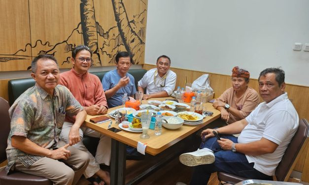 Jelang Akhir Tahun 2024 Sejumlah Pimpinan Pengurus dan Dewan Etik DPP SWI (Sekber Wartawan Indonesia) Gelar Bincang Siang Bersama