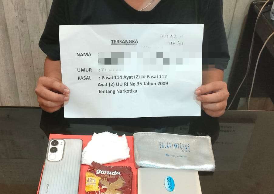 Satnarkoba Polresta Jambi Amankan Pelaku dan Sabu Sebanyak 16 Paket Kecil