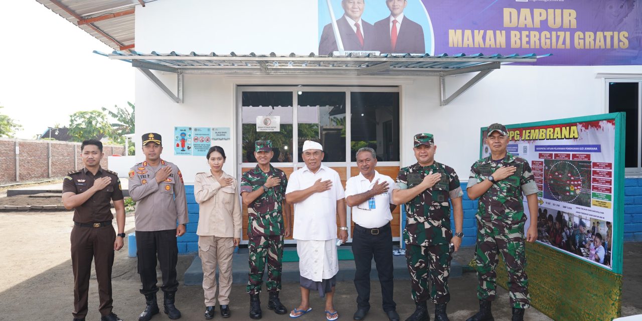 Pangdam Zamroni Tinjau Vaksin Ribuan Sapi di Jembrana