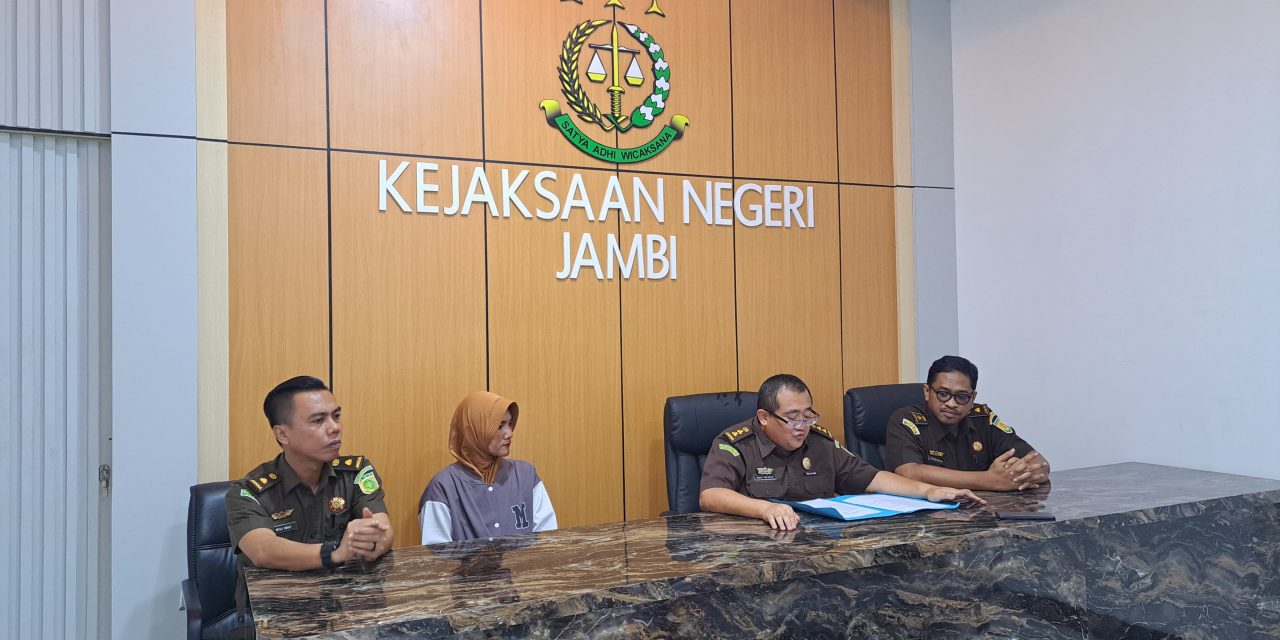 Kejati Jambi Berhasil Mengamankan Satu Orang Buronan yang Termasuk Daftar Pencarian Orang (DPO)