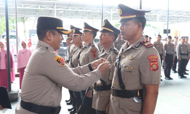 Kapolres Tebo Pimpin Serah Terima Jabatan Sejumlah Pejabat Utama