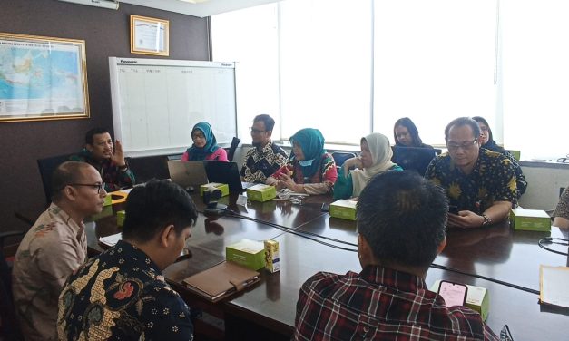 Tingkatkan Tata Kelola Pemerintahan Berbasis Data, Ditjen Bina Adwil Percepat Penyusunan Kepmendagri