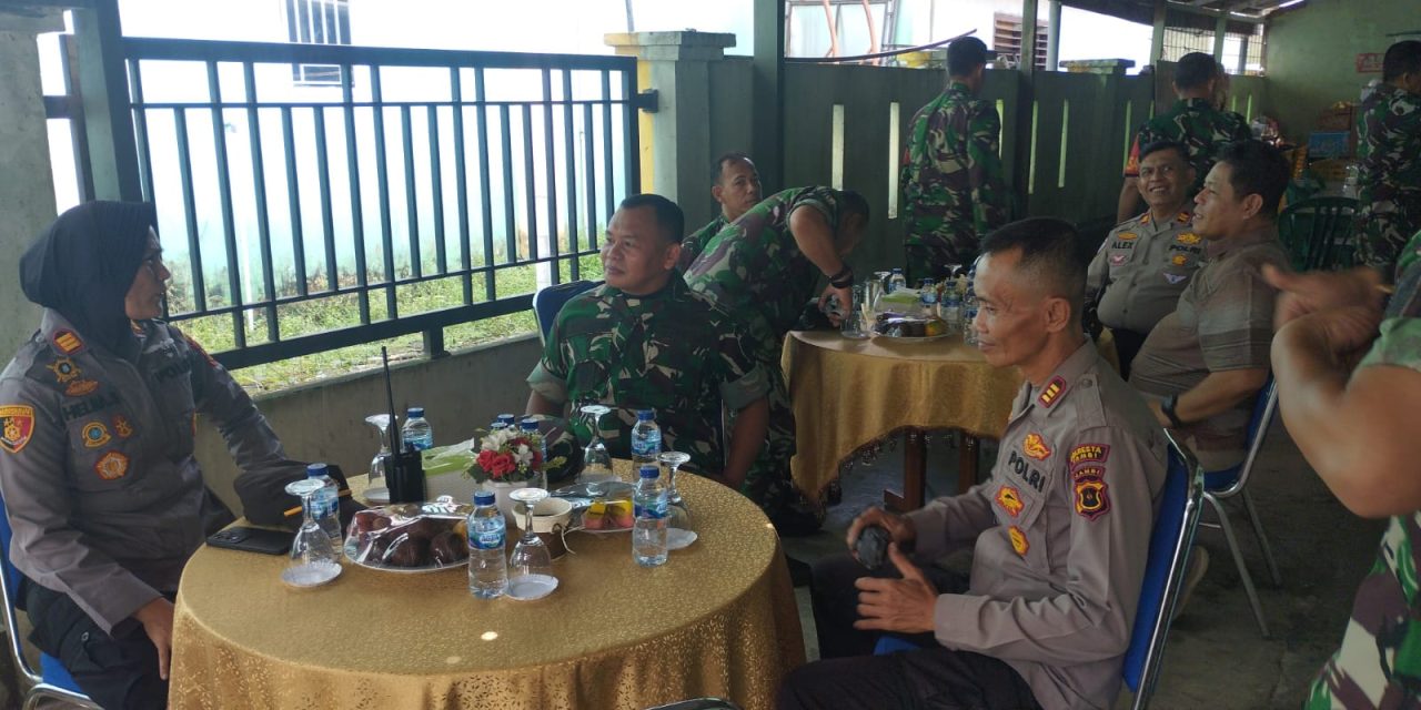 Tingkatkan Sinergitas TNI-Polri, Kapolsek Gelar Silaturahmi Ke Koramil 415-10/Jambi Selatan