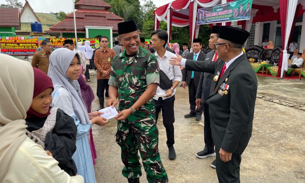 Peringatan HAB Ke-79, Dandim 0420/Sarko Letkol Inf Suyono S.sos Bersama Pejabat Kabupaten Sarolangun Gelar Upacara Khidmat