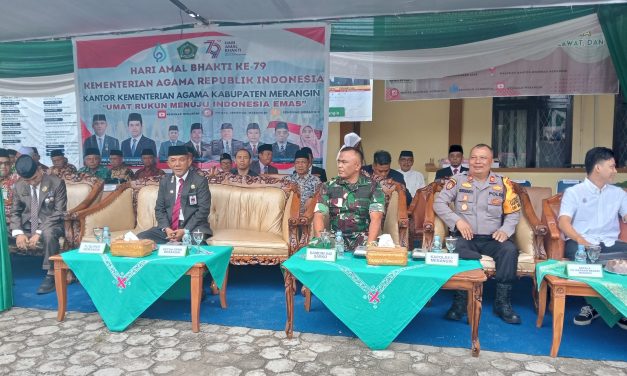 Memperingati Hari Amal Bakti (HAB) Ke-79 di Merangin Kasdim 0420/Sarko Mayor Inf Usman S.Ag Dukung Semangat Kebersamaan dan Kerukunan