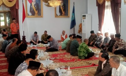 Dandim 0420/Sarko dan Sejumlah Pejabat Hadiri Acara Pamit Tugas Bupati Jangcik Mohza