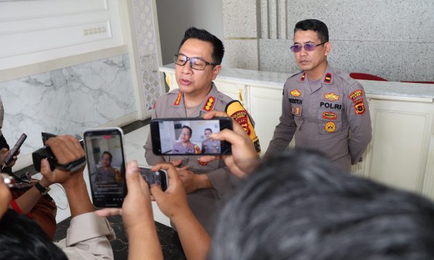 Karena Memberi Pertolongan Anggota Brimob Polda Jambi Ditusuk, Kapolresta Jambi; Para Pelaku Berhasil Kita Amankan.