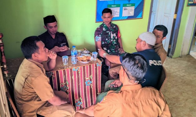 Komunikasi Sosial Babinsa di Desa Mampun, TNI dan Masyarakat Bersatu Membangun Desa