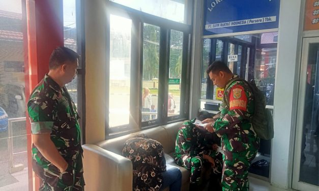 Danramil 07/Sungai Manau, Lettu CBA Syafrianto Bantu Proses Administrasi Rekrutmen TNI AD dengan Penerbitan SKCK