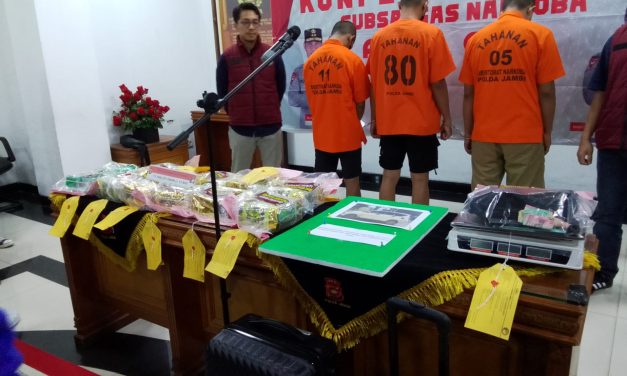 Polda Jambi Amankan 12 Kg Sabu dari Riau, Tiga Pelaku Ditangkap