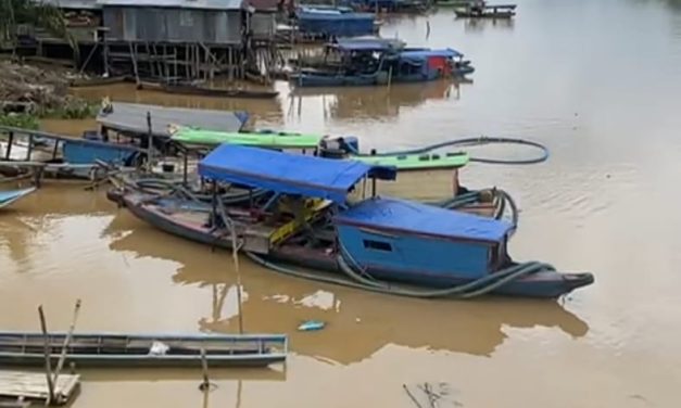 Sungai Kumpeh Kritis: Limbah Sawit dan Tambang Ilegal Diduga Jadi Biang Kerok