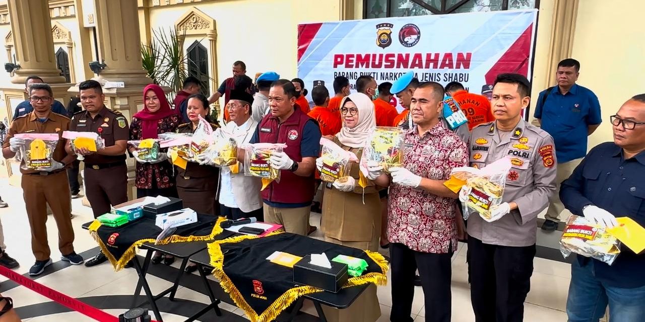 Jelang Ramadhan, Ditresnarkoba Polda Jambi Musnahkan 12.941,689 gram jenis shabu, Extasi 495 butir dan ganja 47,1 gram dan Amankan 92 Tersangka