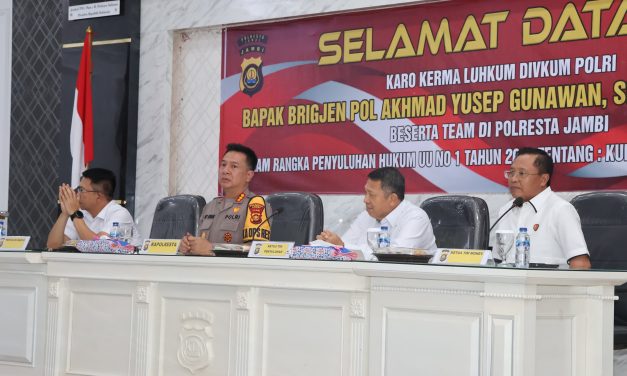 Kapolresta Jambi Terima Kunker Tim Penyuluhan Hukum Divkum Polri.