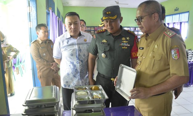 Dandim 0426/TB Hadiri Launching Program Makan Bergizi di Tulang Bawang