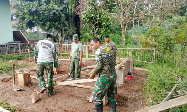 Personel Kodim 0420/Sarko Manfaatkan Lahan Kosong untuk Perkebunan dan Peternakan, Wujudkan Ketahanan Pangan