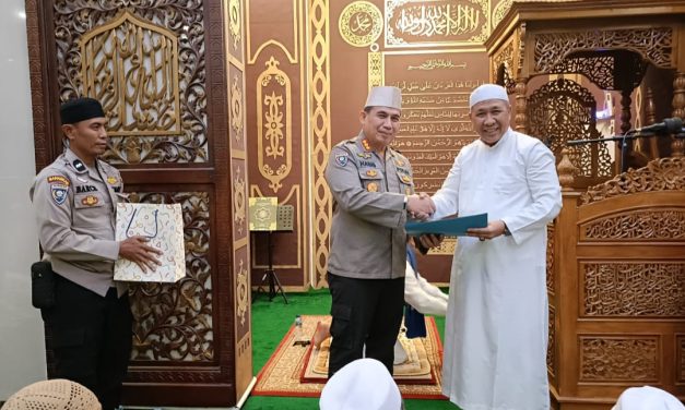 Direktorat Binmas Polda Jambi Menggelar Kegiatan Tarawih Keliling