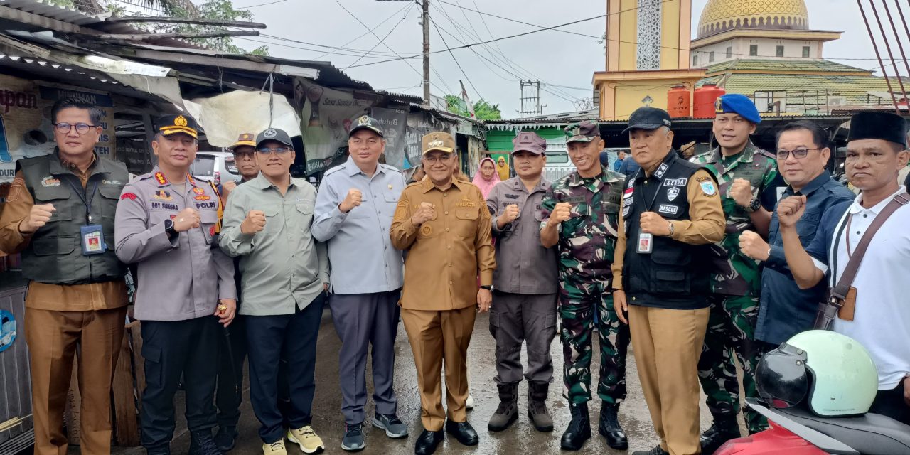 Pantau Harga Dan Stok Komoditas Pangan Jelang Lebaran , Ketua DPRD Kota Jambi Bersama Walikota dan Kapolresta Jambi Lakukan Sidak