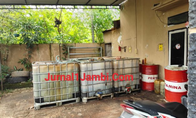 Warga Paal Lima Kota Baru Jambi Resah : Diduga PT. Eka Paksi Melakukan Penimbunan BBM (Bersubsidi) Berjenis Solar