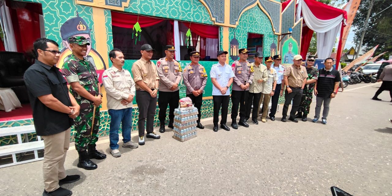 Dandim 0420/Sarko dan Forkopimda Kabupaten Sarolangun ke Pos PAM Lebaran di wilayah Sarolangun