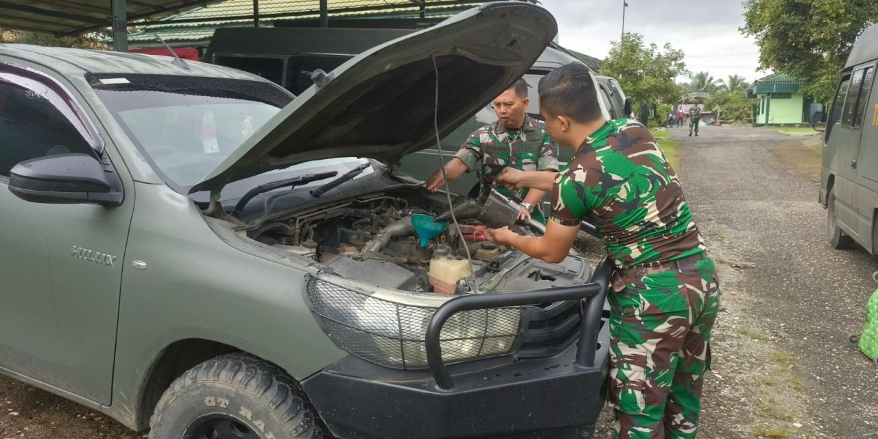 Personel Denpal II Jambi Laksanakan Pemeliharaan Kendaraan Dinas dan Penggantian Pelumas di Kodim 0420/Sarko