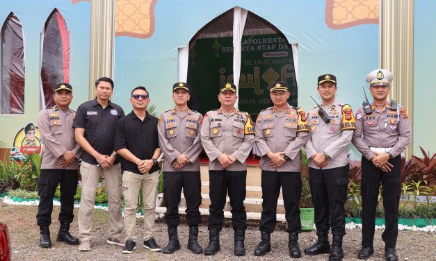 Pastikan Kesiapan Personil Dalam Pengamanan Arus Balik Idul Fitri 1446 H, Kapolresta Jambi; Kami Berkomitmen Memberikan Pelayanan Terbaik Bagi Masyarakat