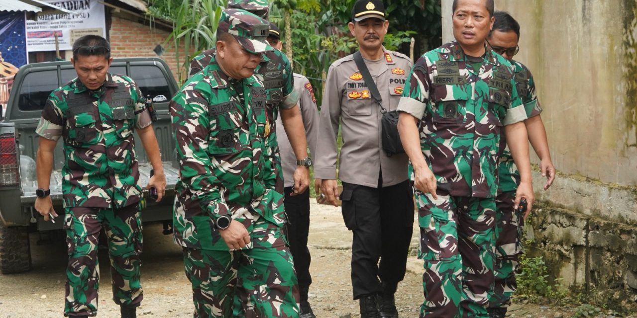 Danrem 042/Gapu Tinjau Langsung Pelaksanaan PSU Di TPS Desa Talang Sungai Bungo