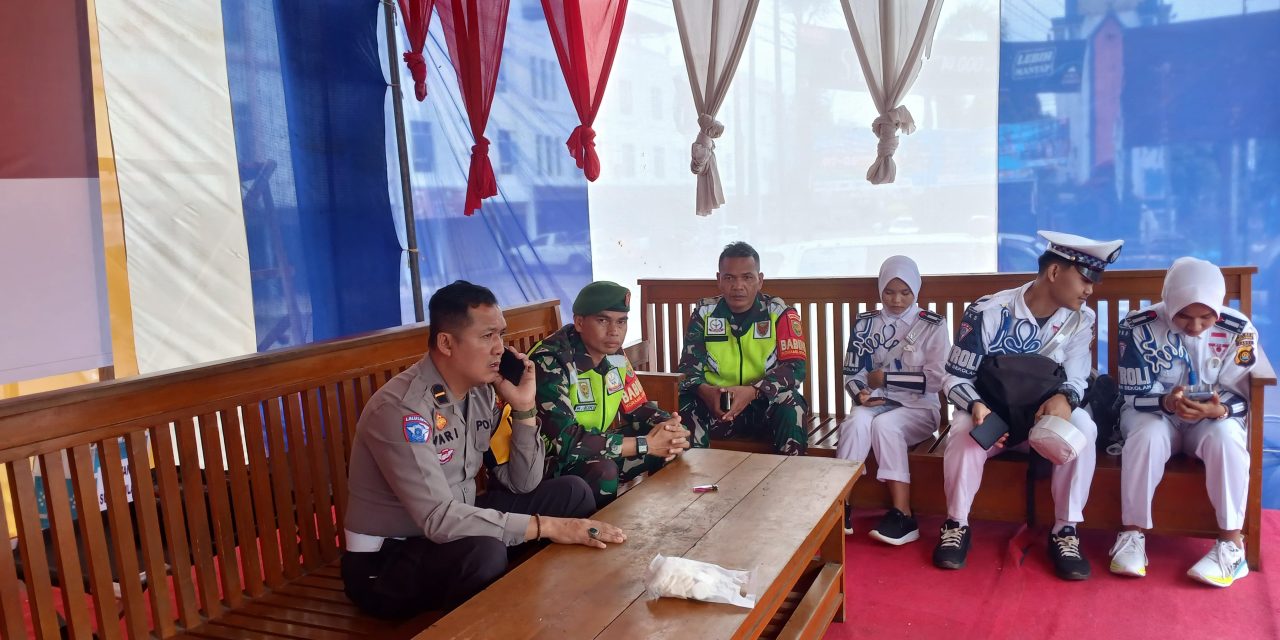 Babinsa Bersama Instansi Terkait Laksanakan Pengamanan Di Pos Pam Mudik Lebaran Idul Fitri 1446 H 2025 M