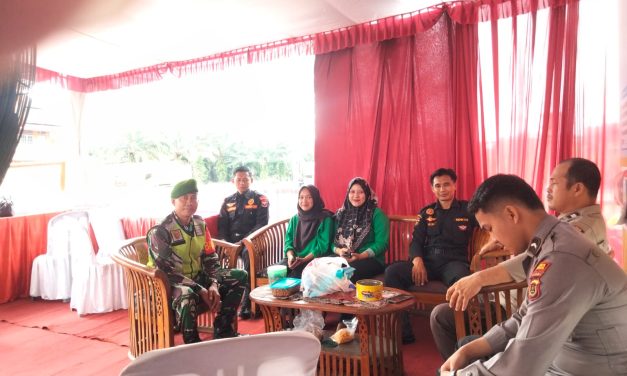 Babinsa Koramil 420-08/Tabir Serma Khadirin Amankan Pos PAM Mampun untuk Ciptakan Kondusifitas Lebaran