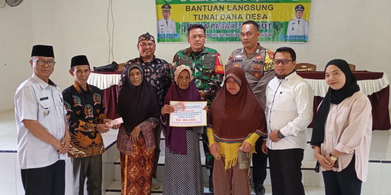 Babinsa dan Bhabinkamtibmas Hadir dan Dampingi Pembagian BLT DD Tahap Satu Tahun 2025
