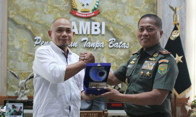 Danrem 042/Gapu Terima Audiensi Kakanwil Kemenkumham Jambi, Perkuat Sinergi untuk Stabilitas Hukum dan Keamanan